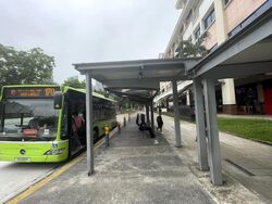 Gentle Road (D11), Retail #451369531